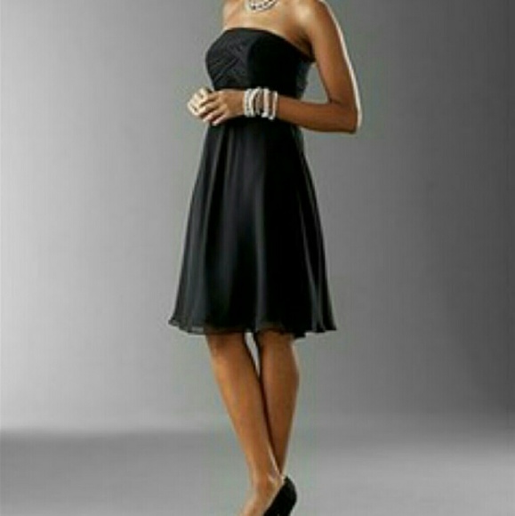 White House Black Market Dresses White House Black Market Strapless